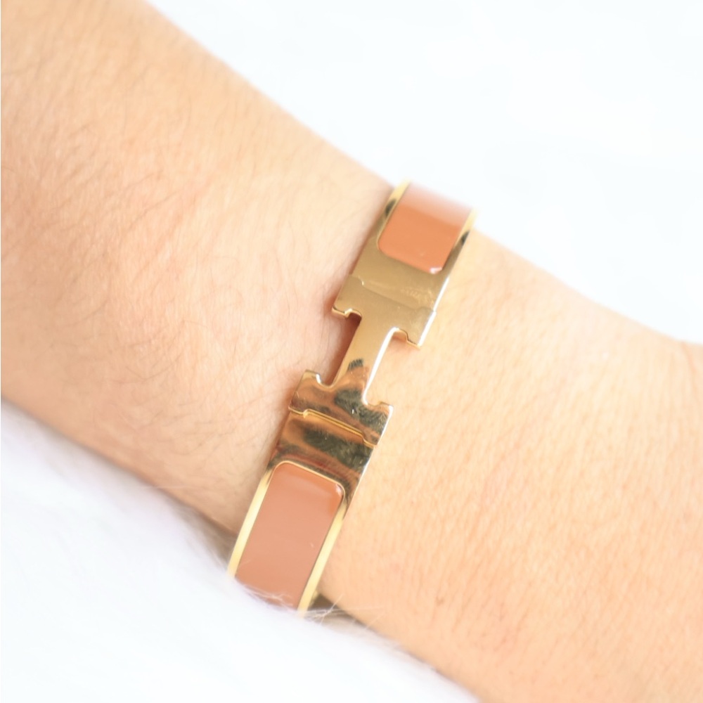 Stainless steel pink Enamel Bracelet